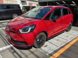 弊社試乗車です!ナビ、ETC、バックカメラ、ドラレコ3方向(前・後・室内)、試乗車登録時に純正グラスコーティング ダブルGN施工など装備も充実しております!