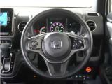 ◆ハンドル全体◆各種スイッチがハンドルから手を放さず操作できるので運転中でも楽に操作できます。