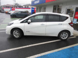 この車は、日産でご案内している高品質宣言車で、安心と満足のカーライフ宣言車です。入念なクリーニングはもちろん、安心していただけるよう、決められた整備内容や充実した保証内容でカーライフをサポートします