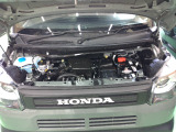 自慢のエンジンはパワードbyHONDAです。精度とバランスにこだわって、低回転からスムースなパワーを発揮します。