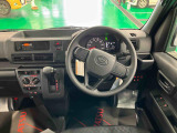 更新は随時行っておりますが、現車のみの在庫となりますので、お出かけ前に必ず在庫・商談状況の確認、来店のご予約のご連絡お願いいたします。