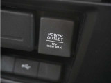 ◆12V電源ソケット◆スマートフォンの充電等にも便利な電源ソケット!使いやすい場所に装備されています。