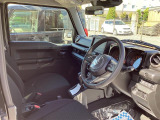 届出済 未使用車は新車の香りがします!中古車のようにタバコ臭い心配がありません。