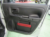 運転席側ドアです。
