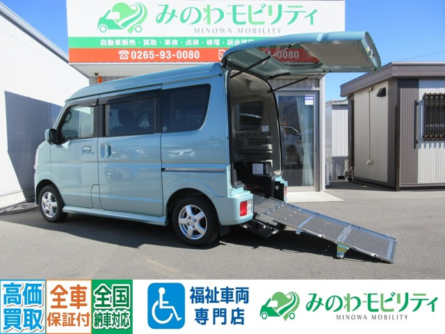 エブリイワゴン ウィズ 車いす移動車 左右分割式リアシート付 4WD