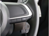 各スイッチ類が使いやすい位置にレイアウトされています。便利な機能をご利用ください。