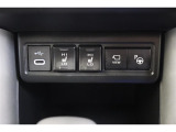 シートヒーターは、エアコンで車内を温めるよりも早くシートが温まるので、寒い季節も快適になります。