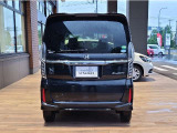 ■自社指定工場併設。ホンダ車に精通したメカが車検・整備までしっかり対応。購入後も長くお任せいただけます。