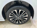 自動車保険もおまかせ下さい!保険資格をもったスタッフがお客様のニーズにあったプランをご提案させていただきます。