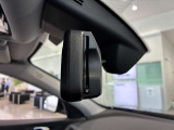 ルームミラー内蔵ETC車載機になります。