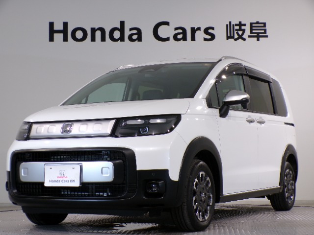 フリード  1.5 クロスター 4WD