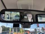 【アラウンドビューモニター】ー空から見下ろしているかのような映像で駐車をアシスト!これでバック駐車も安心ですね♪♪