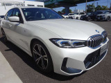 お客様のご希望のお車がございましたら、お気軽にご相談下さい。全国のBMW正規販売店のネットワークの中から、お客様のご要望に合ったお車を、お客様の立場に立ってお探し致します。是非お気軽にご相談下さい。