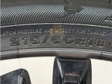 タイヤサイズは【215/50R18】