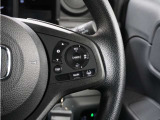 ホンダセンシングが装備されています。アダプティブレーダークルーズやレーンキープアシスト、車線逸脱防止機能なども備えていて、ロングドライブも快適で安全にお楽しみいただけます。