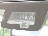 【スズキ セーフティサポート】走行中に前方の車両等を認識し、衝突しそうな時は警報とブレーキで衝突回避と被害軽減をアシスト。より安全にドライブをお楽しみいただけます。