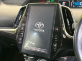 【メーカー純正11.6型ナビ】インテリアに溶け込むスタイリッシュな「専用設計」メーカーナビを装備♪視認性や操作性など基本性能にも優れ、より上質なカーライフをお楽しみいただけます。