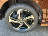 安全安心な走行のために、納車前には小さなクルマを知り尽くしたエキスパートが基本性能に関わる機能や状態を徹底的に点検しています。