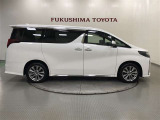 【ロングラン保証】購入後も安心のメーカー・年式問わず1年間走行距離無制限の無料保証。有料で最長2年間の延長も可能です。