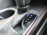現代のマストアイテム、ドリンクホルダー!運転中も水分補給はしっかりと行いましょう♪
