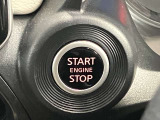 【プッシュ式エンジン】プッシュ式エンジンスタートでブレーキを踏んでボタンを押すだけでエンジン始動がスムーズ!!鍵をカバンに入れているだけでエンジンの始動が可能★とても便利な機能です