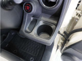 ◆シートハイトアジャスター◆運転席を上下に高さ調節ができます!運転ポジションを体格に合わせてシート調整できます。