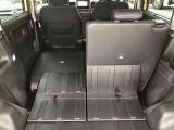 ★★★シートを倒すと広いスペース!使い勝手の良いお車です★★★