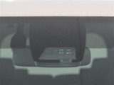 サポカーは、高齢運転者を含めたすべてのドライバーによる交通事故の発生防止・被害軽減対策の一環として、国が推奨する新しい自動車安全コンセプトです。詳しくは販売店スタッフまでおたずねください。
