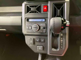 納車前にはプロのメカニックが、各部の点検を行います。ディーラーにしか出来ない品質、そしてサービスできっと満足していただけると思います!