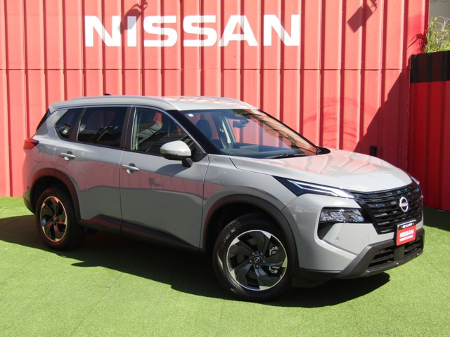 エクストレイル  1.5 X e-4ORCE 4WD
