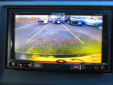 毎日の駐車をスムーズにサポートしてくれるバックカメラを装備。見通しの悪い場所でもモニターで後方を確認できるため、狭い駐車スペースでも安心です。稲沢店では全車現車確認を実施し品質管理を徹底して
