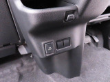 12V電源ソケット