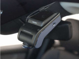 【ボルボ・ドライブレコーダー・360 駐車監視機能付】フロントカメラは水平360&deg;/垂直240&deg;を録画可能。前方/後方において映像を鮮明に録画します。大型バッテリーにより駐車監視用長時間録画にも対応。