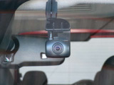 万一に備え、運転の記録をしっかり保存 ( ドライブレコーダー)