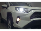 話題のLEDヘッドランプが採用されております! 省電力で長寿命、しかもとても明るく熱くなりにくい性質を持ったライトになります。虫も寄ってきにくい性質も持っております。