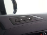 シートメモリーです!運転席の座席位置を記憶してくれます!