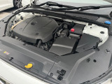 【T5エンジン2.0Lターボ)】燃費と走行性能に優れたターボエンジン。低回転でトルクを発生し、ストップ&ゴーの多い日本に合ったエンジンです。