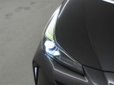 消費電力が少なく長寿命のLEDヘッドランプを装備しております。