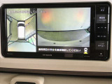 後方の見にくい視界もバックモニターで確認サポートして駐車時も安心☆