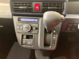 納車前にはプロのメカニックが、各部の点検を行います。ディーラーにしか出来ない品質、そしてサービスできっと満足していただけると思います!