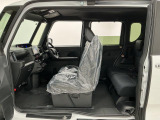 【ミラクルオープンドア】大開口のドアは、大きなお荷物の出し入れも、お子様との乗り降りもスムーズ!両側スライドドアなので狭い駐車場や壁際でも安心です。