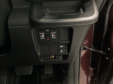 ビルトインタイプの【ETC】で見た目もスッキリ。高速道路の利用にとても便利です。