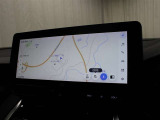 コネクティッドPlusナビ+JBLプレミアムサウンドシステム!12.3型ディスプレイオーディオを搭載。フルセグTV、AM/FM(ワイドFM対応)、Bluetooth/USB端子に対応しています。