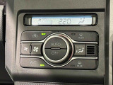 車内空調は&rdquo;AUTOエアコン&rdquo;にお任せ。運転に集中出来ますよ!