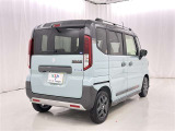 軽自動車は燃費も良くて経済的♪小さなボディで運転しやすい!細い道だってラクラク運転♪