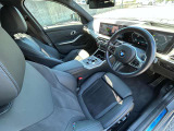 国道246号線沿い、南町田グランベリーパーク駅すぐ。BMW Premium Selection 東名横浜/〒194-0004 東京都町田市鶴間5-18-1