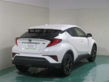 C-HR ハイブリッド 1.8 G モード ネロ セーフティ プラス 
