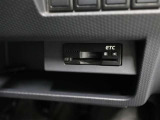 ETC車載器が搭載されているので、高速道路の乗り降りもノンストップで通過できます♪