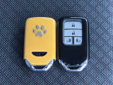 ★スマートキー★ キーを携帯しているだけでカギの開け閉めからエンジン始動までできるスマートキー!キーを取り出す必要がないので楽チンです
