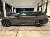 BMW正規ディーラー BMW Premium Selection調布の認定中古車です。厳しい基準をクリアした高品質車両のみ販売。BMW認定中古車保証付き(最長4年・距離無制限)、全国納車対応可能です。